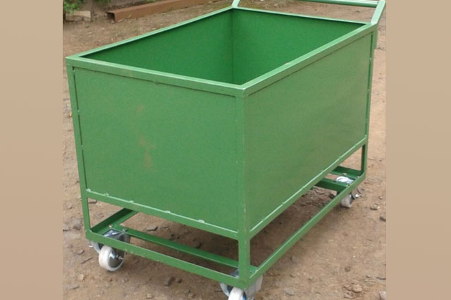 Speed Frame Empty Bobbin Trolley in M.S.